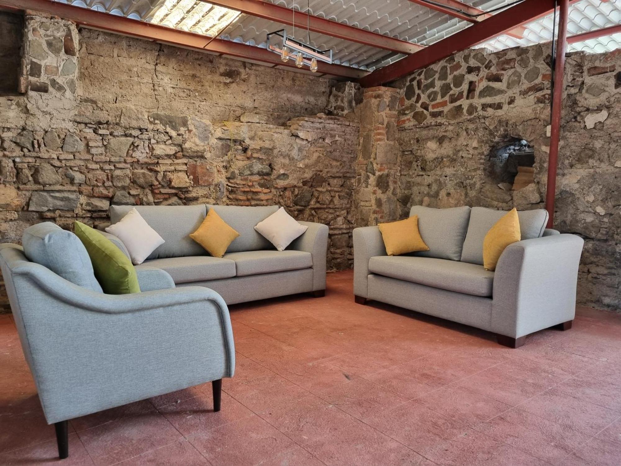 Central Hostel San Sebastian Antigua Екстер'єр фото